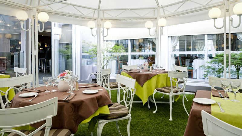 Hotel Chromatics & Restaurant Hill Club Lyon Buitenkant foto